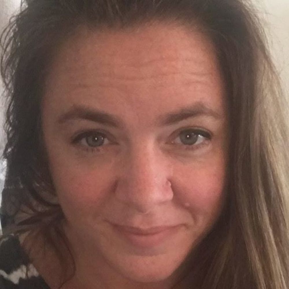 Meet your Posher, Holly